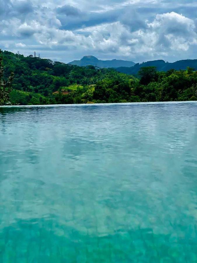 Riverbank Resort Gampola Dış mekan fotoğraf