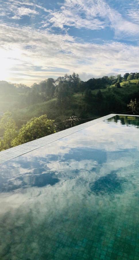 Riverbank Resort Gampola Dış mekan fotoğraf