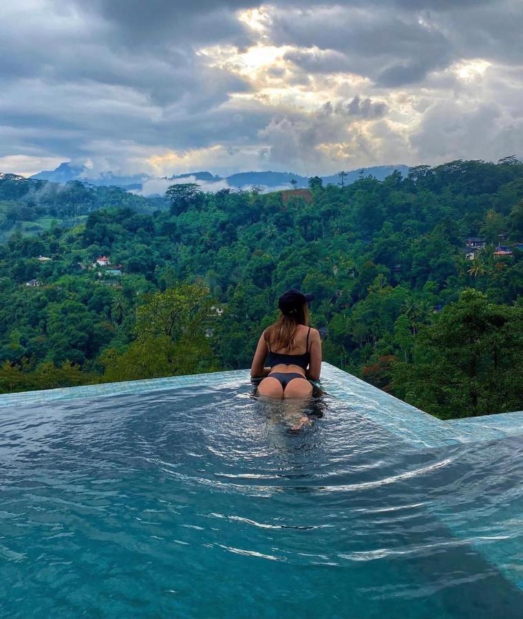 Riverbank Resort Gampola Dış mekan fotoğraf
