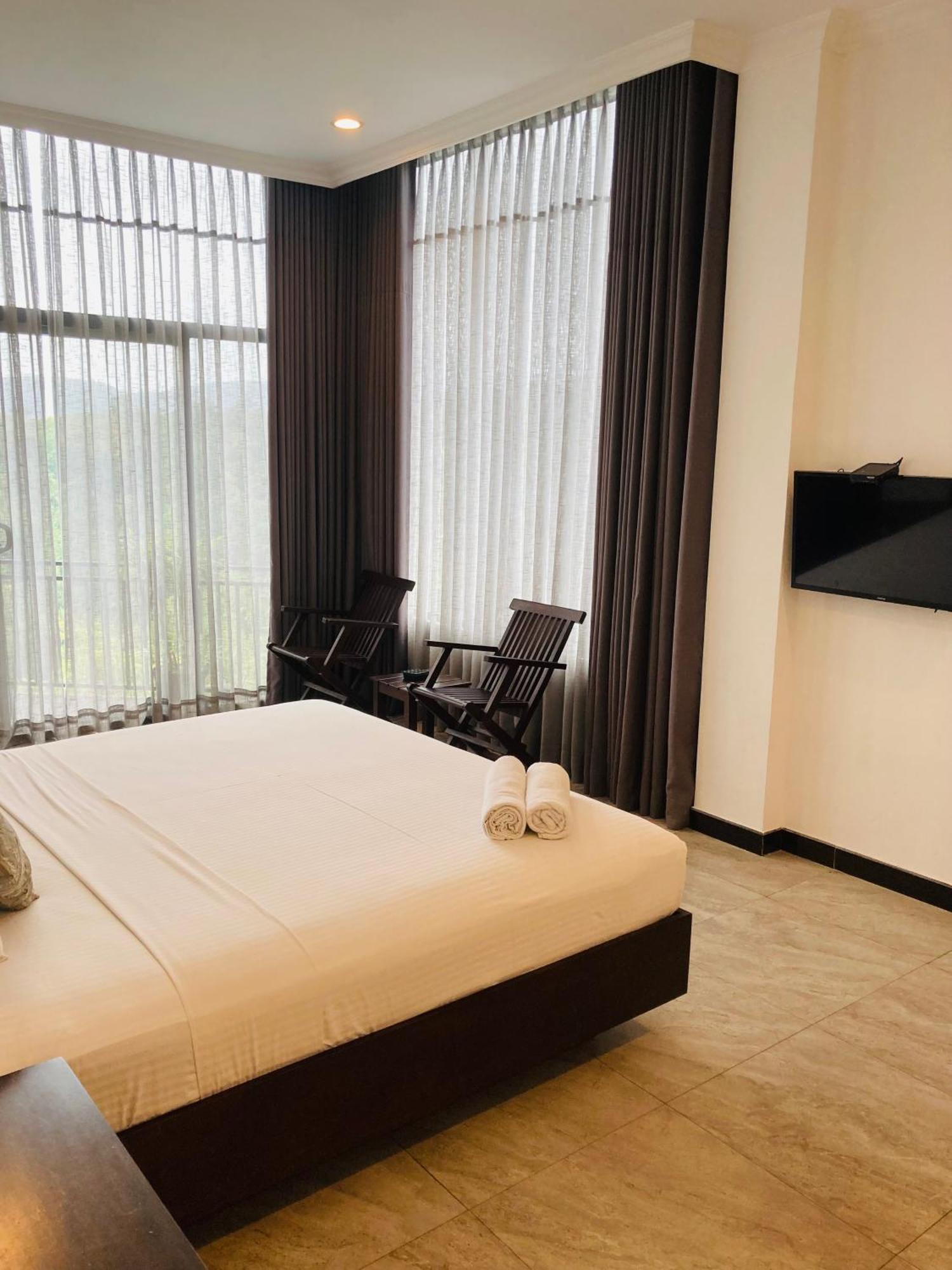 Riverbank Resort Gampola Dış mekan fotoğraf