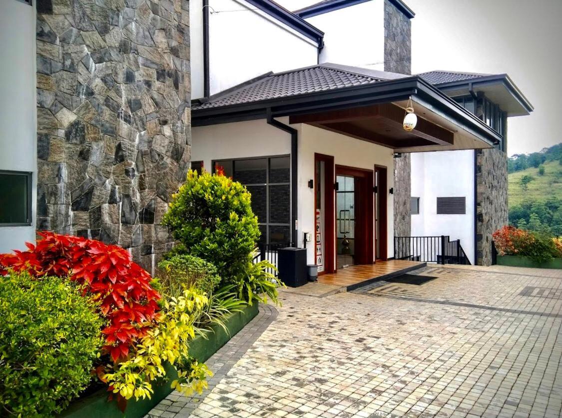 Riverbank Resort Gampola Dış mekan fotoğraf
