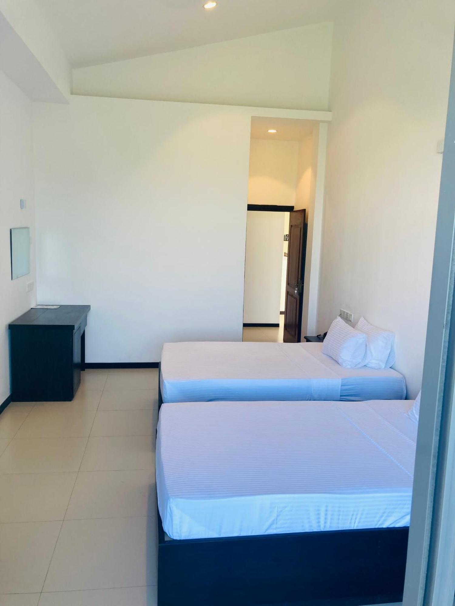 Riverbank Resort Gampola Dış mekan fotoğraf