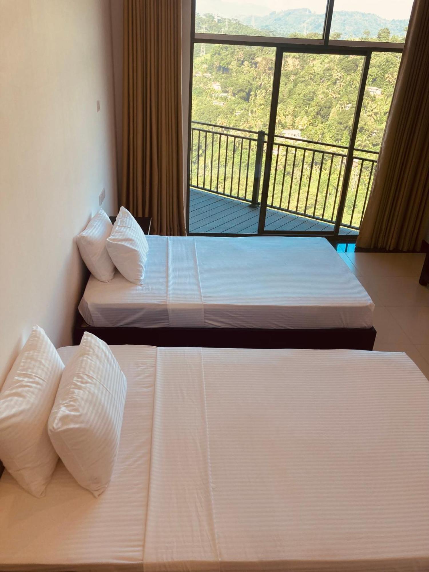 Riverbank Resort Gampola Dış mekan fotoğraf