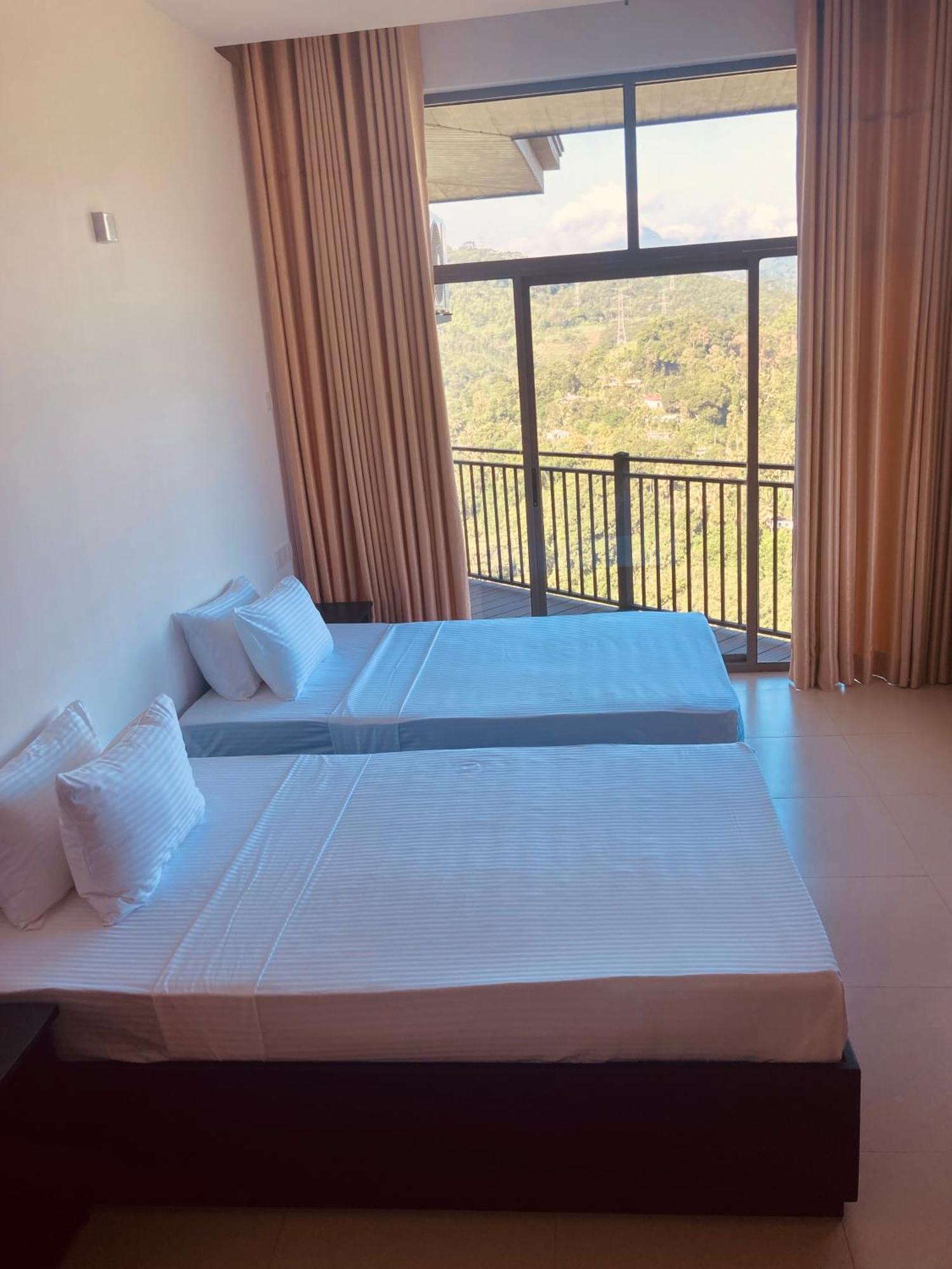 Riverbank Resort Gampola Dış mekan fotoğraf